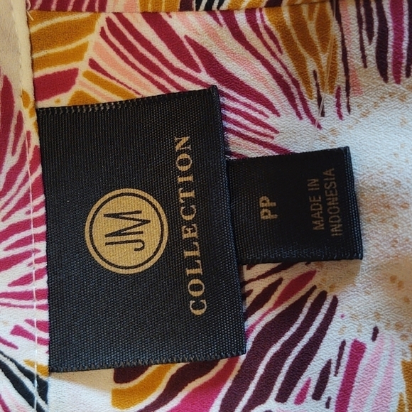 JM Collection Wildflower Mix Women's Blouse - Picture 6 of 7